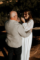 20230921-Colorado-Elopement-GardenoftheGods-LisaRosePhotography-Brandon&Emilee16